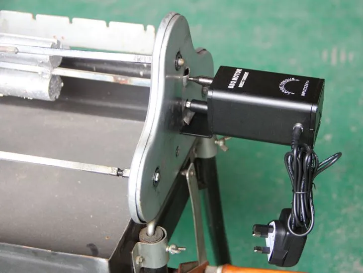 Motoare pentru rotișoare pentru grătar